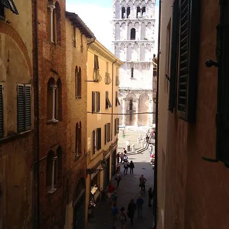 Bed and breakfast Al Cardinale & Lucca