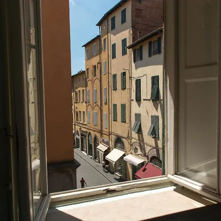 Bed and breakfast Al Cardinale & Lucca