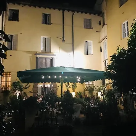 فندق مبيت وإفطار Al Cardinale &